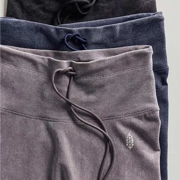 COPY - FREE PEOPLE MOVEMENT - Go To Leggings - Picture 6 of 6